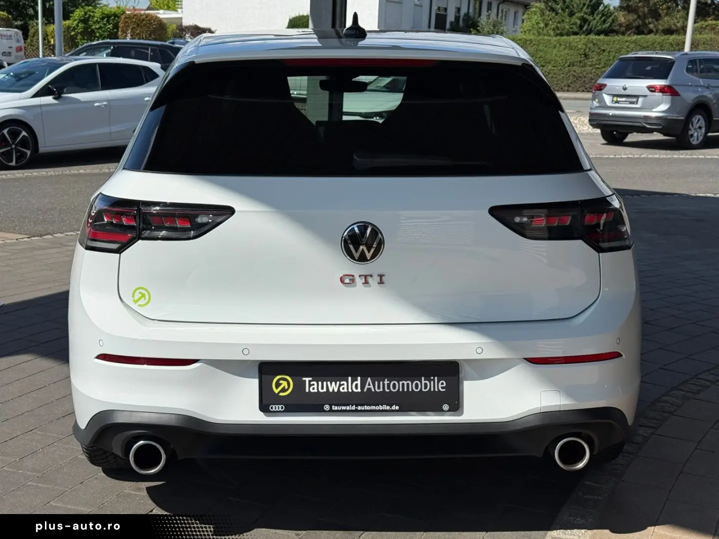 VOLKSWAGEN Golf 2024 — imagine 6