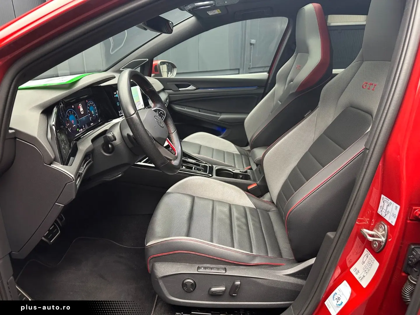 VOLKSWAGEN Golf 2023 — imagine 14