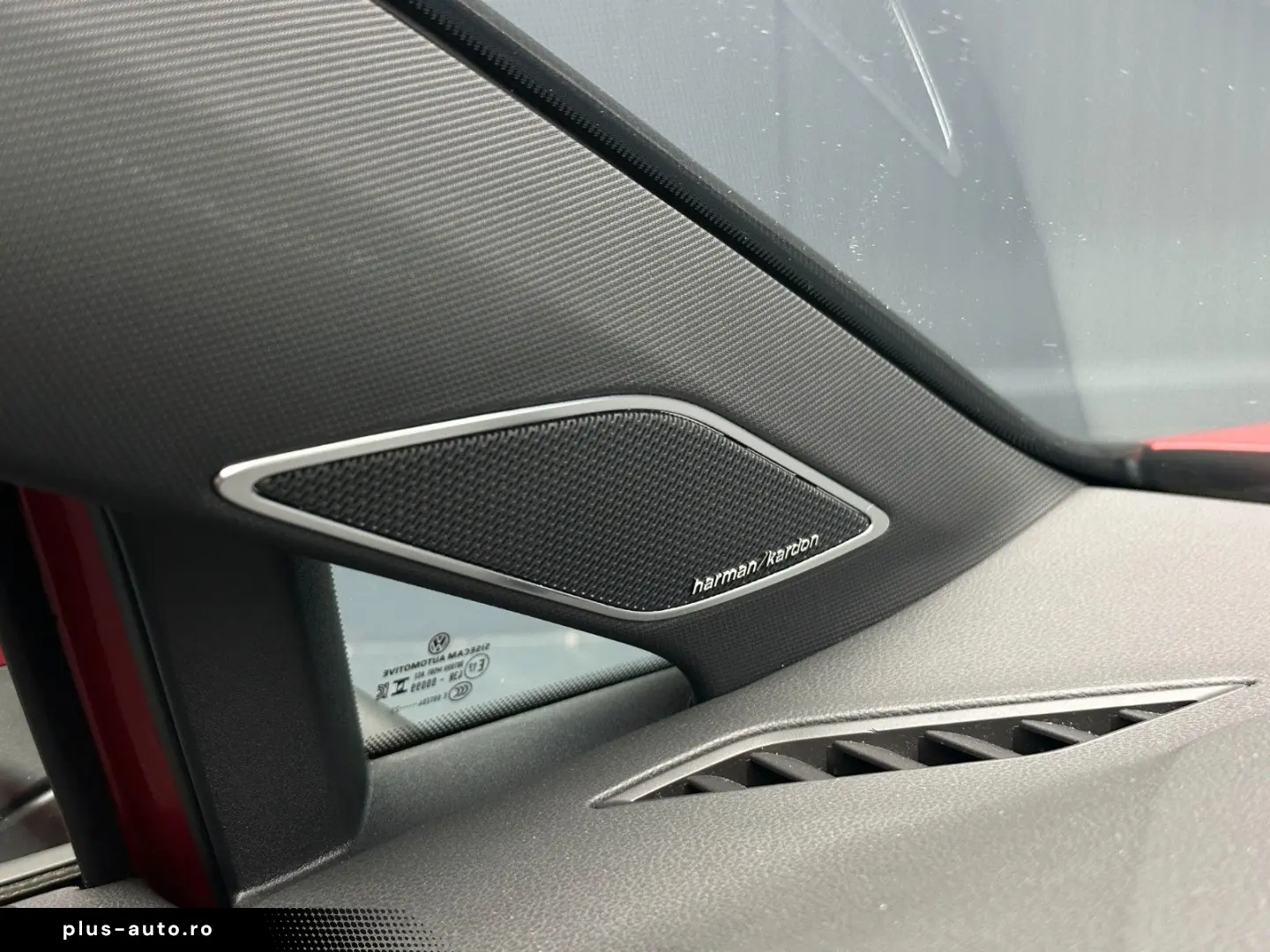 VOLKSWAGEN Golf 2023 — imagine 20