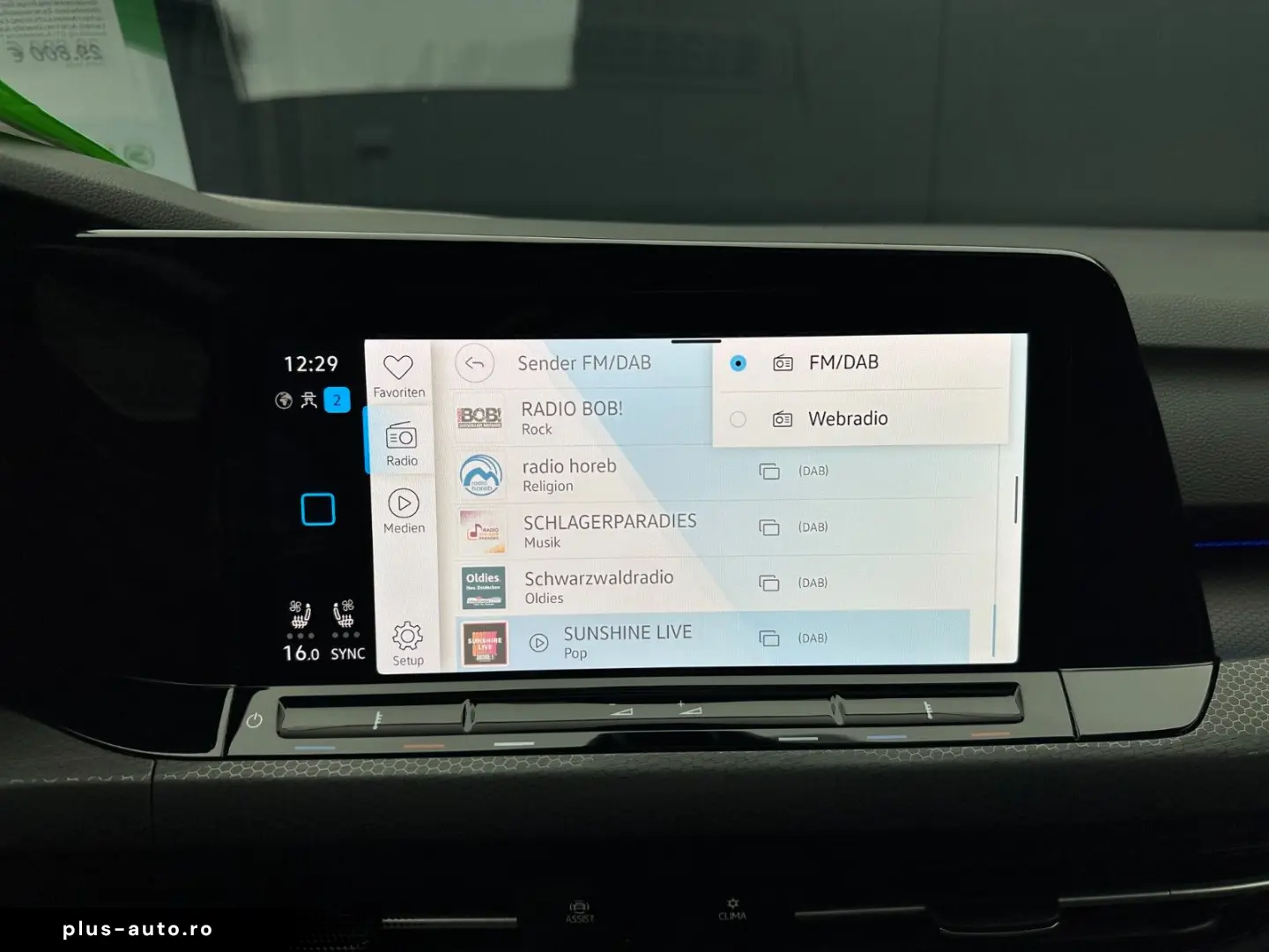 VOLKSWAGEN Golf 2023 — imagine 29