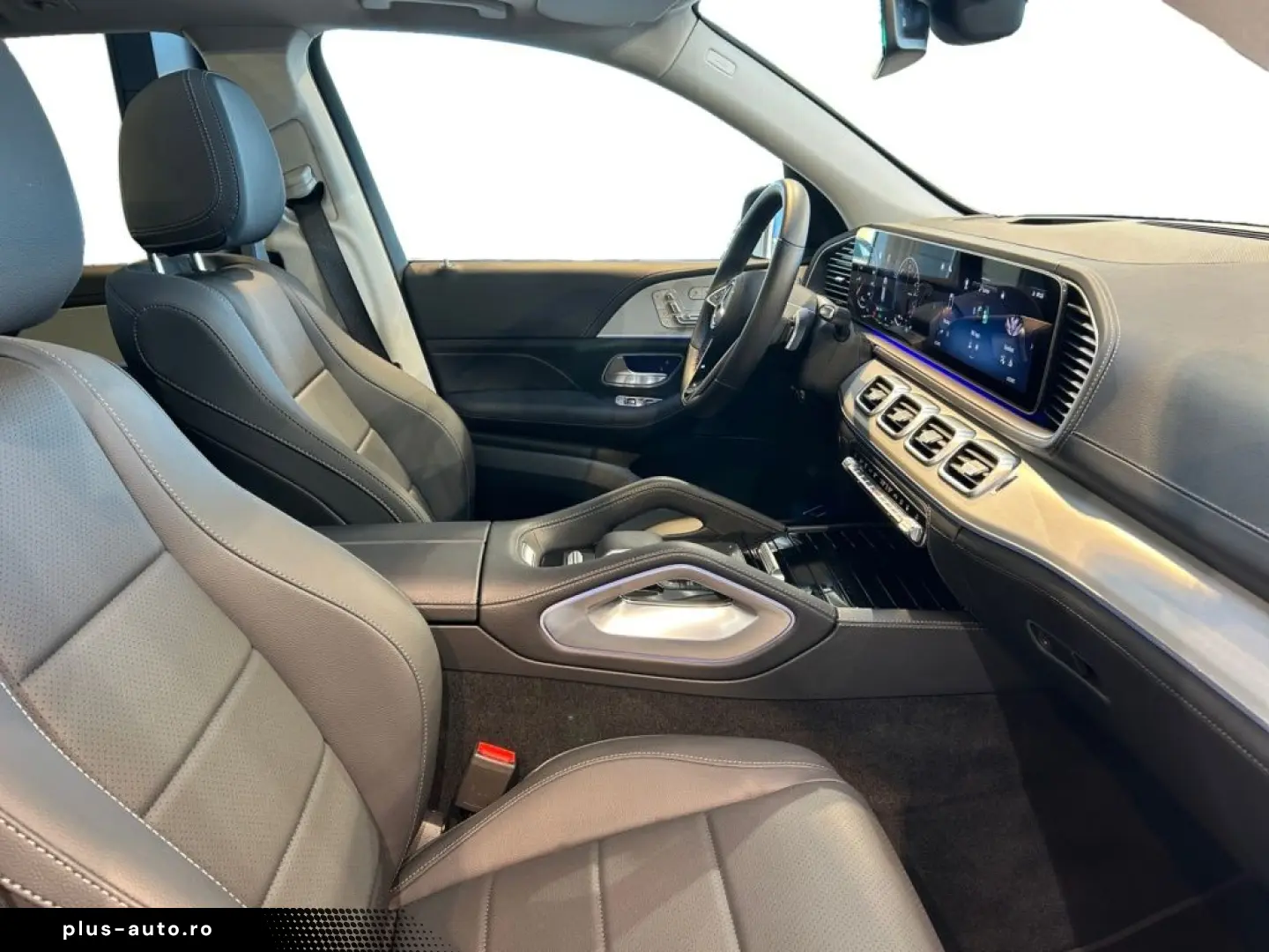 MERCEDES-BENZ GLE 2025 — imagine 10