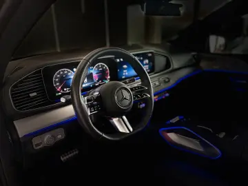 MERCEDES-BENZ GLE 300 d COUPE 4M AMG PANO BURM NIGHT 360  22