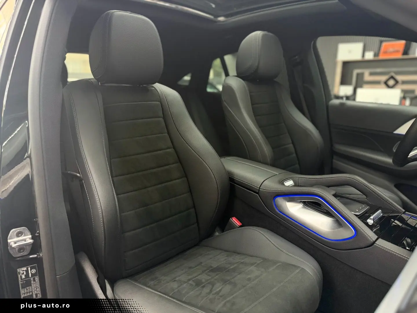 MERCEDES-BENZ GLE 2025 — imagine 20