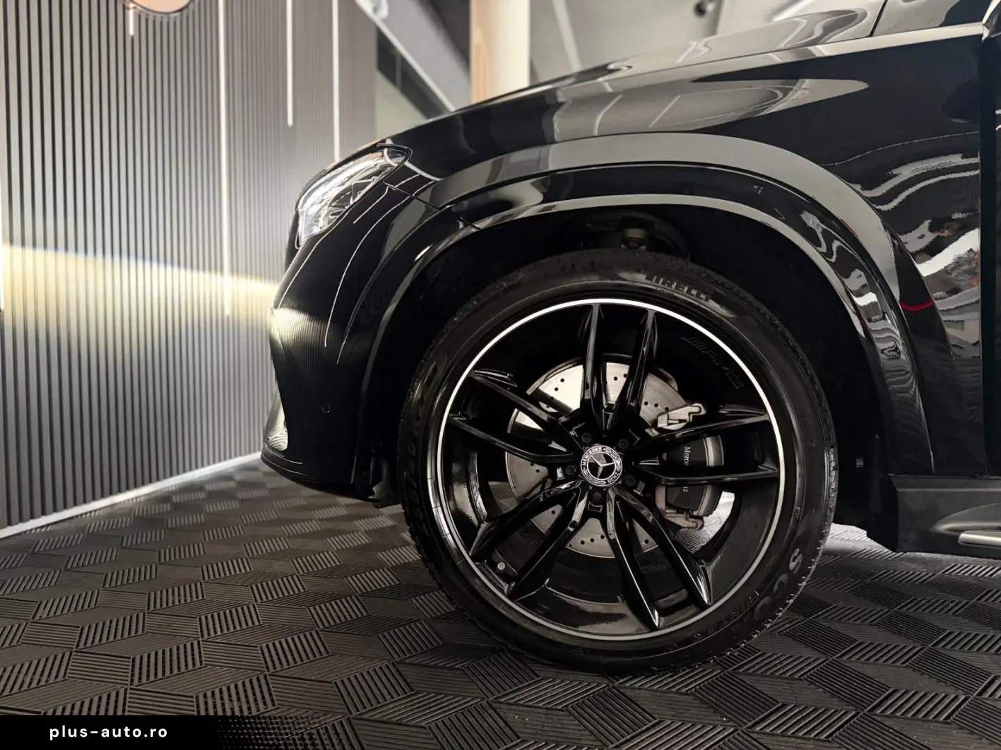 MERCEDES-BENZ GLE 2025 — imagine 25