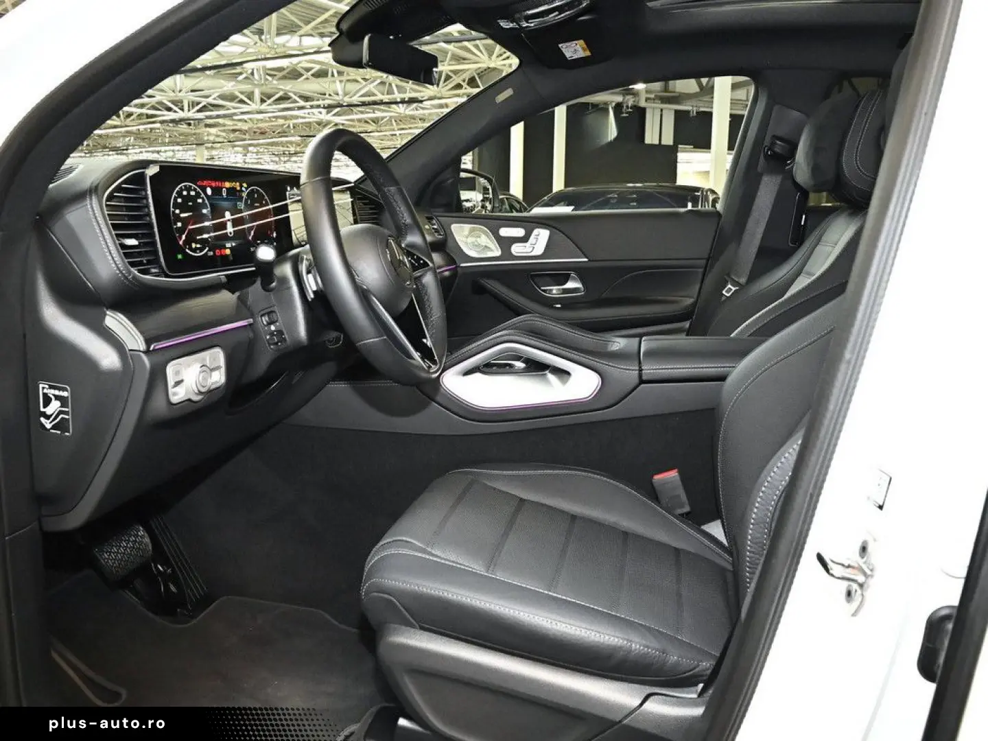 MERCEDES-BENZ GLE 2025 — imagine 11