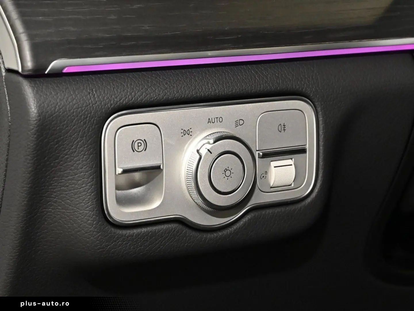 MERCEDES-BENZ GLE 2025 — imagine 24