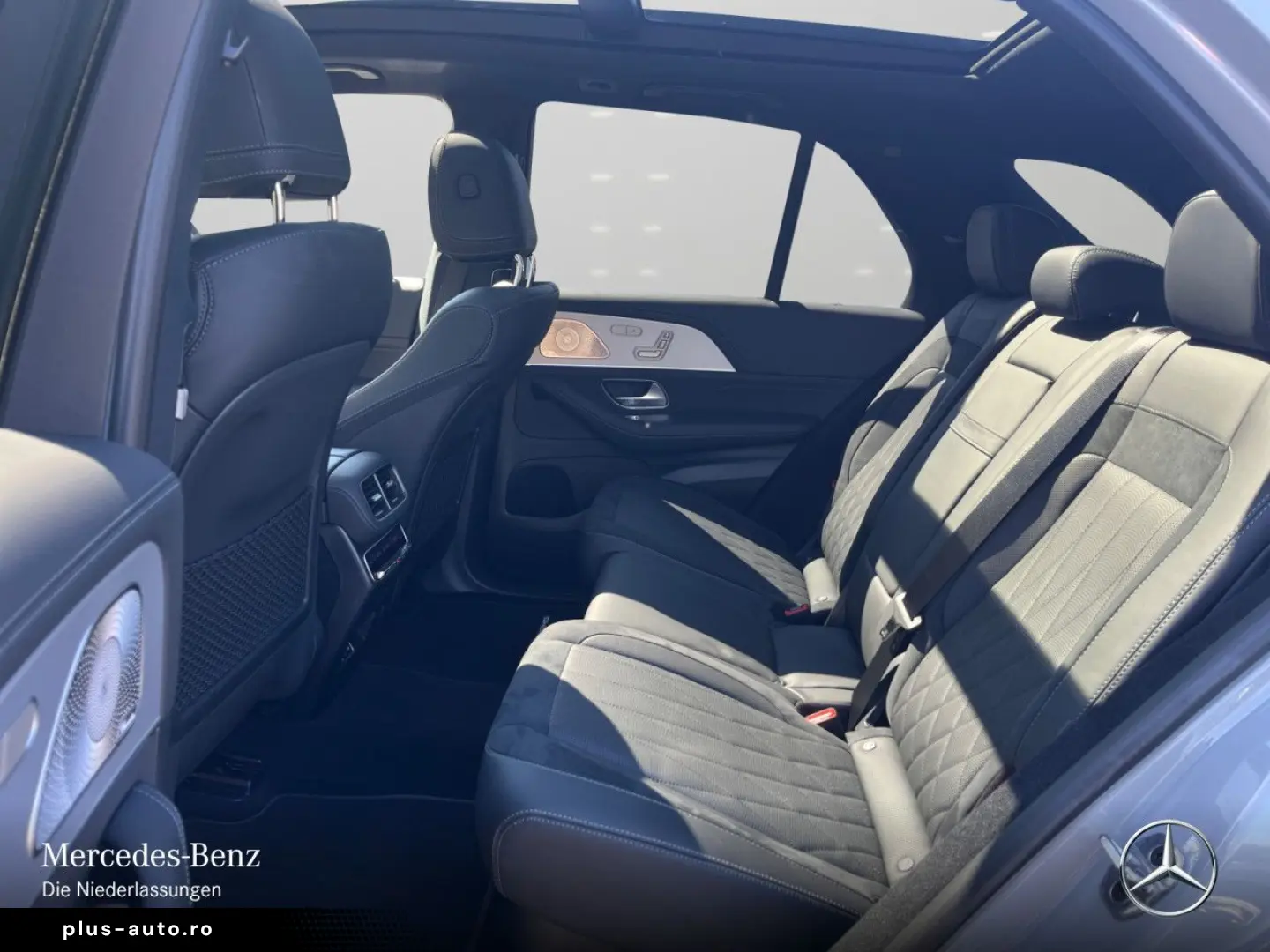 MERCEDES-BENZ GLE 2025 — imagine 15