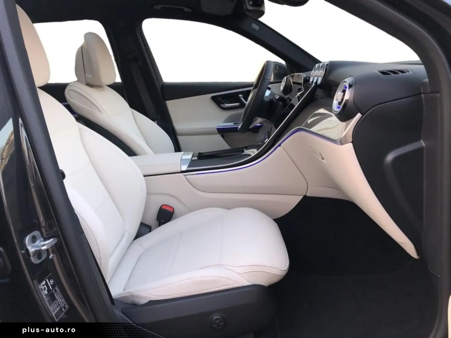MERCEDES-BENZ GLC 2024 — imagine 4