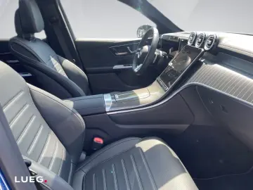 MERCEDES-BENZ GLC 300 d 4MATIC Airpanel Distronic Ni…