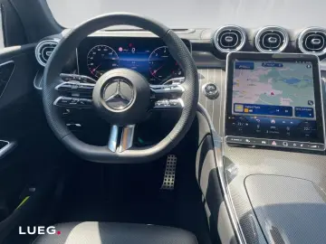 MERCEDES-BENZ GLC 300 d 4MATIC Airpanel Distronic Ni…