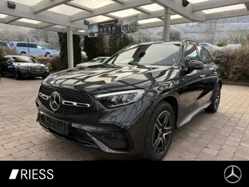 MERCEDES-BENZ GLC 220 d 4M AMG Sport Night Distr Pan…