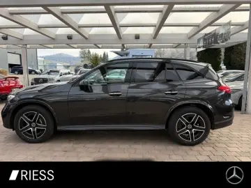 MERCEDES-BENZ GLC 220 d 4M AMG Sport Night Distr Pan…