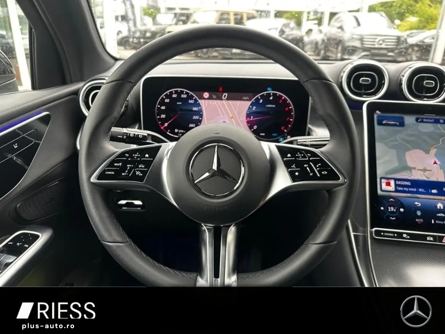 MERCEDES-BENZ GLC 2025 — imagine 9