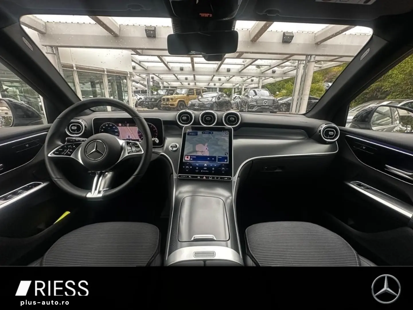 MERCEDES-BENZ GLC 2025 — imagine 10