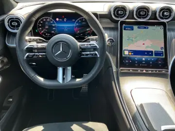 MERCEDES-BENZ GLC 300 4M AMG Premium Pano AHK 20&apo…