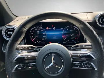 MERCEDES-BENZ GLC 300 4M AMG Premium Pano AHK 20&apo…