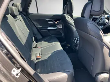 MERCEDES-BENZ GLC 300 4M AMG Premium Pano AHK 20&apo…