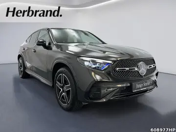 MERCEDES-BENZ GLC 300 de 4M AMG Coupé AHK Pano Digital-Light