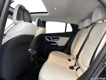 MERCEDES-BENZ GLC 300 de 4M AMG Coupé AHK Pano Digital-Light