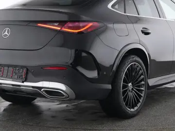 MERCEDES-BENZ GLC 300 4M Coupé AMG-Sport Pano AHK Me…