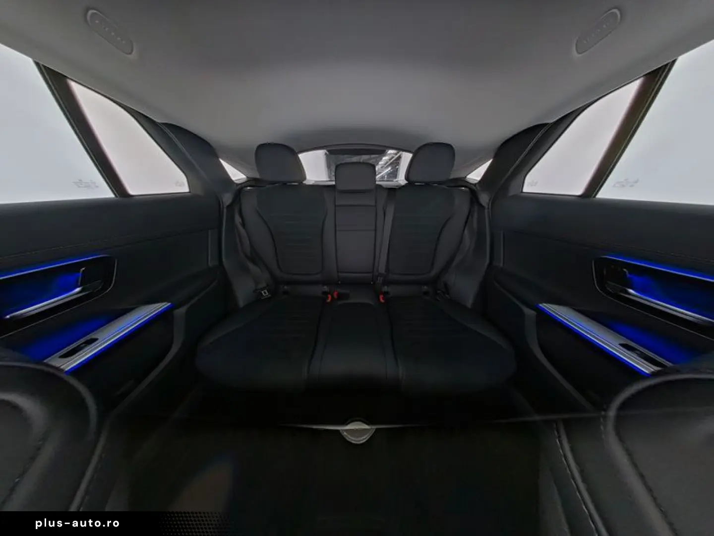 MERCEDES-BENZ GLC 2025 — imagine 10