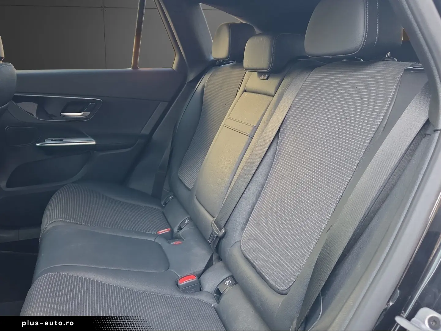 MERCEDES-BENZ GLC 2025 — imagine 9