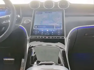 MERCEDES-BENZ GLC 300 de 4M AMG AHK FAHRASSI DISTR M…