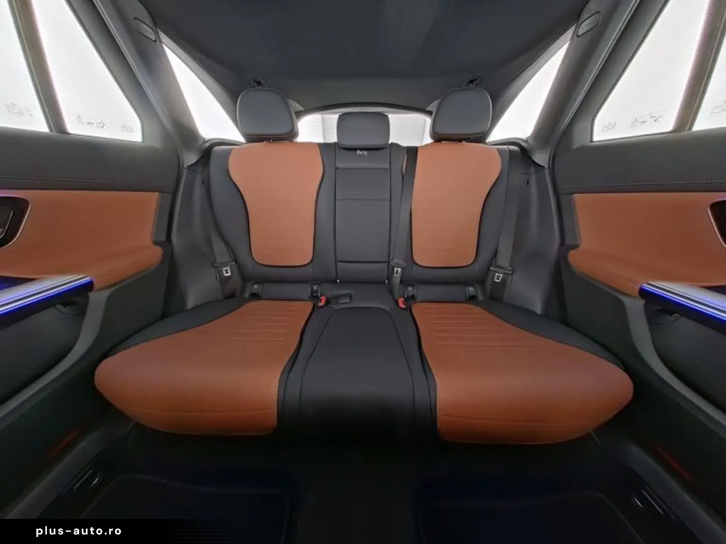 MERCEDES-BENZ GLC 2025 — imagine 8