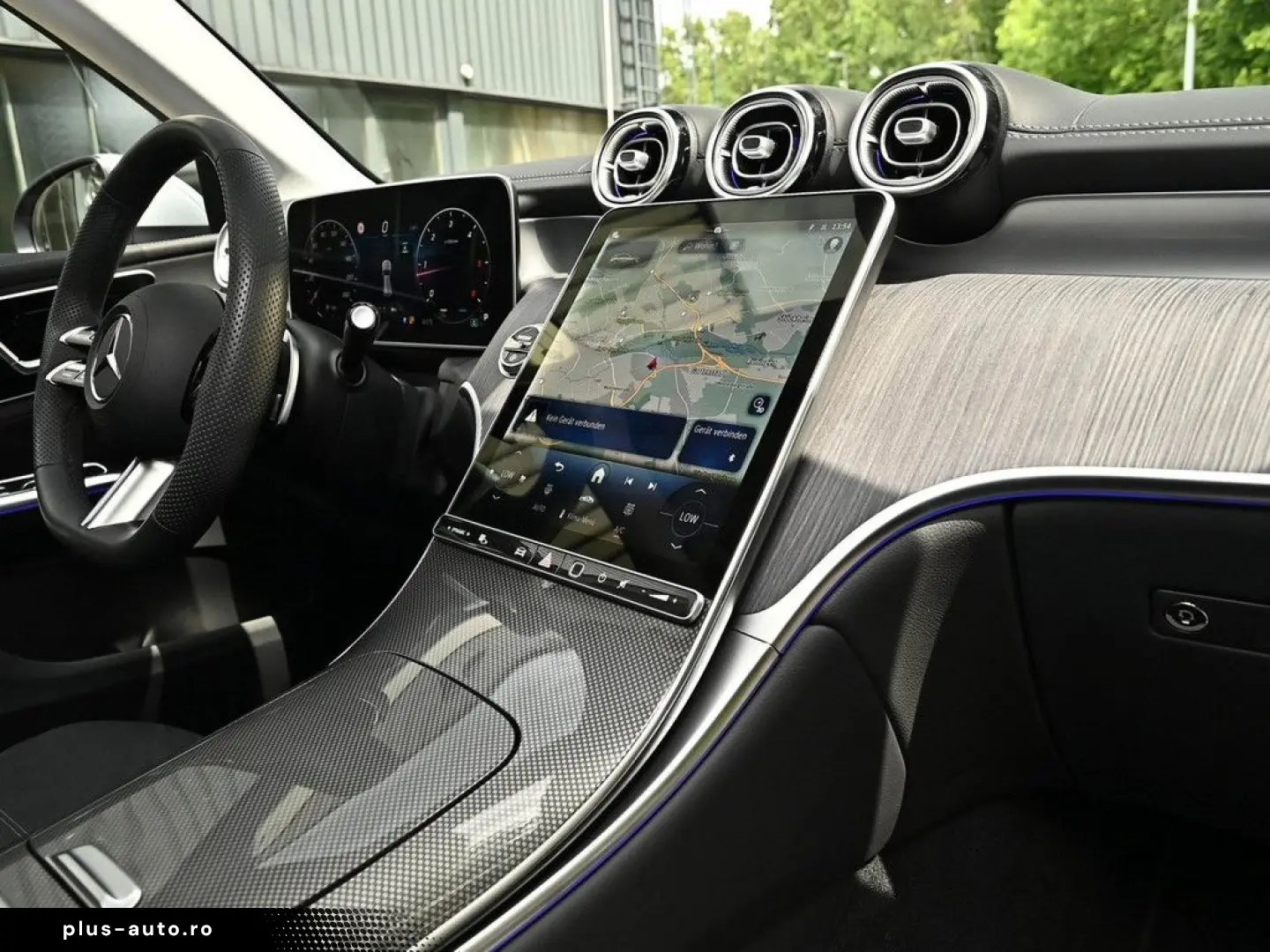 MERCEDES-BENZ GLC 2025 — imagine 11