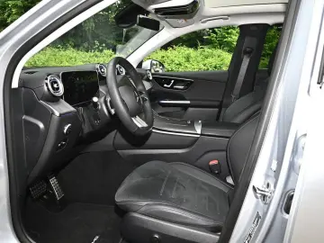 MERCEDES-BENZ GLC 300 d 4M AMG Sport Advanced  AHK P…