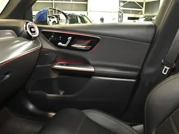 MERCEDES-BENZ GLC 300 de 4M Avantgarde Advanced  AHK…