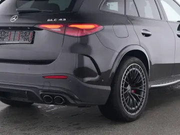 MERCEDES-BENZ GLC 43 AMG 4M DYNAMIC  Pano AHK Night …