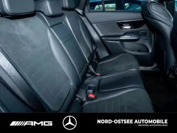 MERCEDES-BENZ GLC 300 d 4M AMG DISTRONIC AHK KEYLESS…