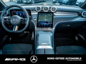 MERCEDES-BENZ GLC 300 d 4M AMG DISTRONIC AHK KEYLESS…