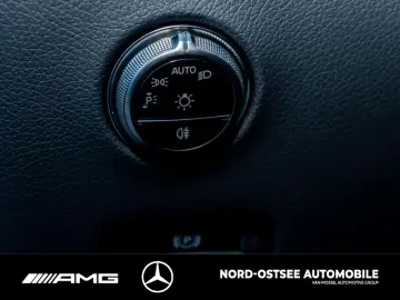 MERCEDES-BENZ GLC 300 d 4M AMG DISTRONIC AHK KEYLESS…