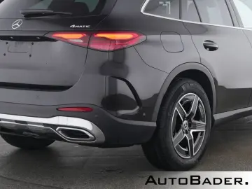 MERCEDES-BENZ GLC 220 d 4M AMG Advanced  PSD AHK DIS…