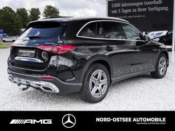 MERCEDES-BENZ GLC 300 d AMG 4M AHK DISTRONIC MBUX SH…