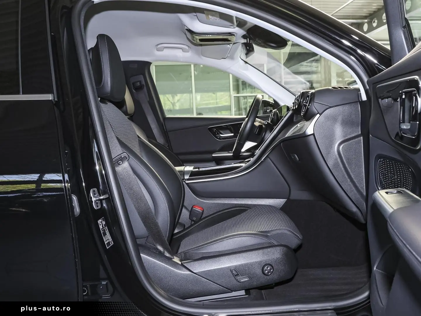MERCEDES-BENZ GLC 2024 — imagine 5