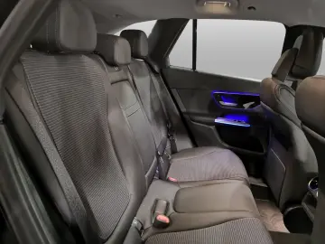 MERCEDES-BENZ GLC 200 4M Avantgarde ADVANCED ANHÄNGE…