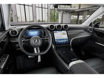 MERCEDES-BENZ GLC 200 4M Coupé AMG AMBIENTE DISTRO N…