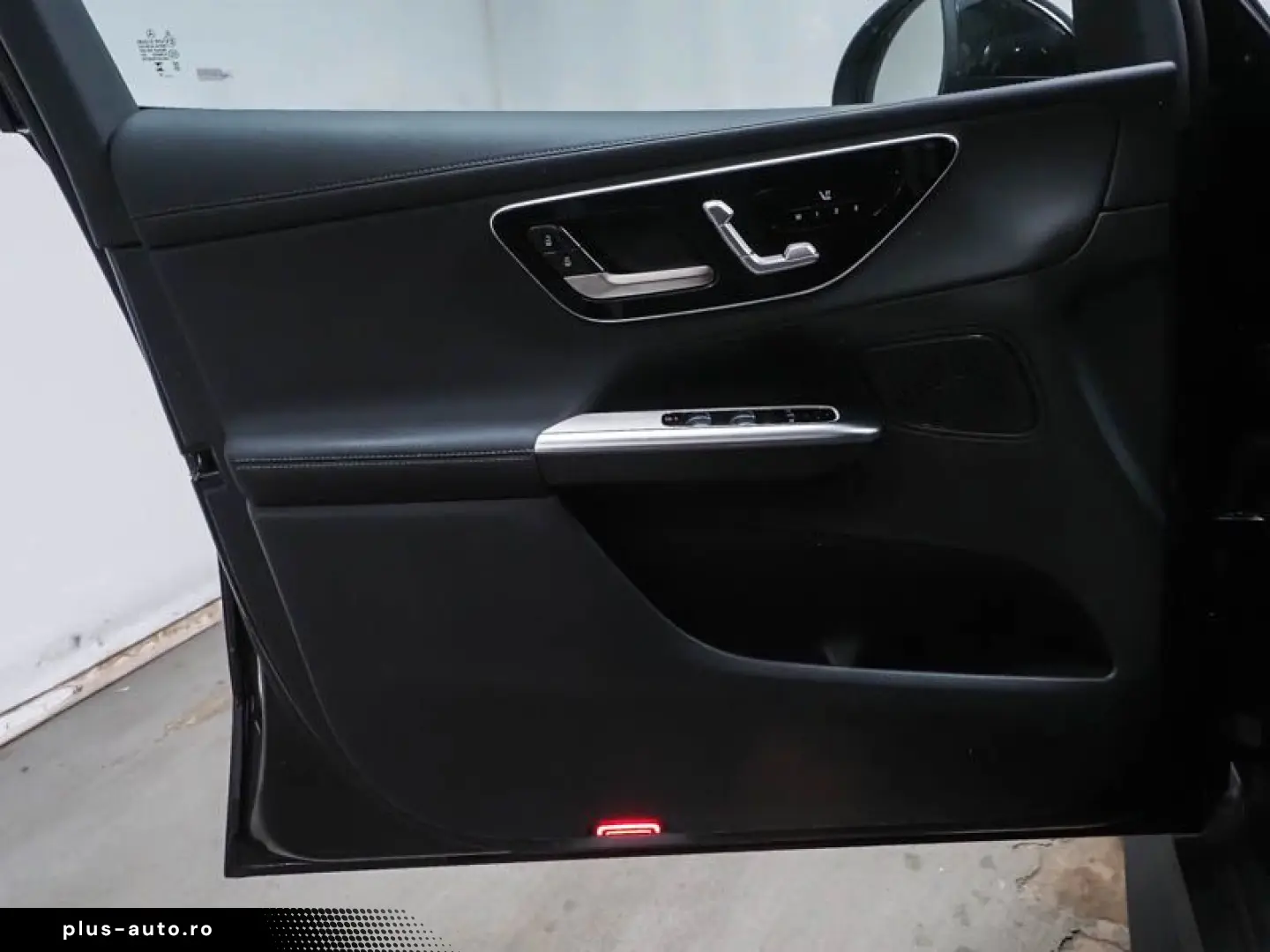 MERCEDES-BENZ GLC 2025 — imagine 9
