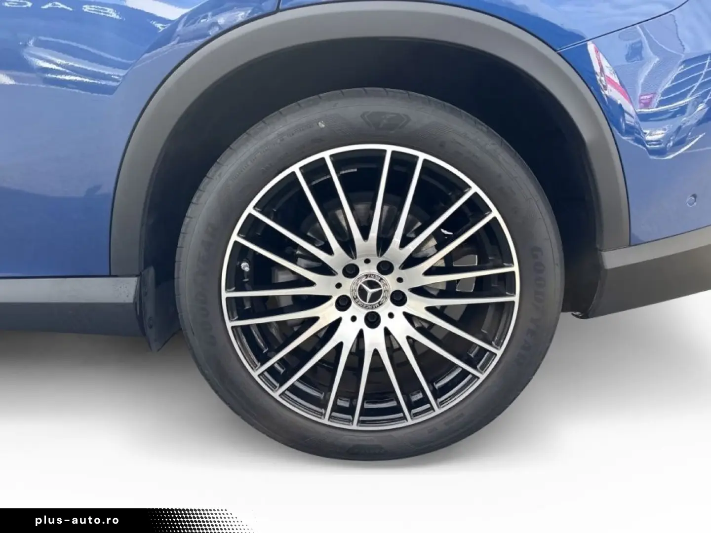 MERCEDES-BENZ GLC 2025 — imagine 4