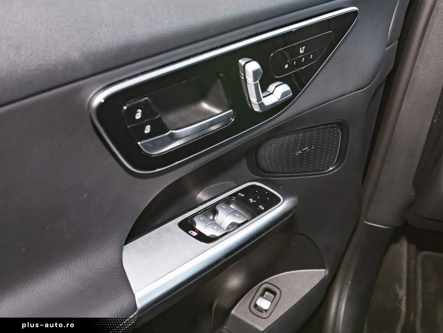 MERCEDES-BENZ GLC 2025 — imagine 5