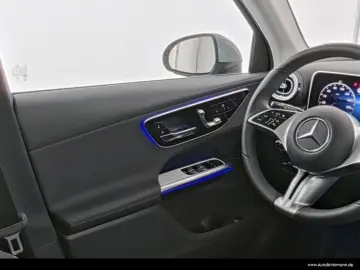 MERCEDES-BENZ GLC200 4M AHK ARTICO DISTRONIC 360 KAM…