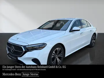 MERCEDES-BENZ E 220 d Avantgarde DigiLight Memory AHK Distr.
