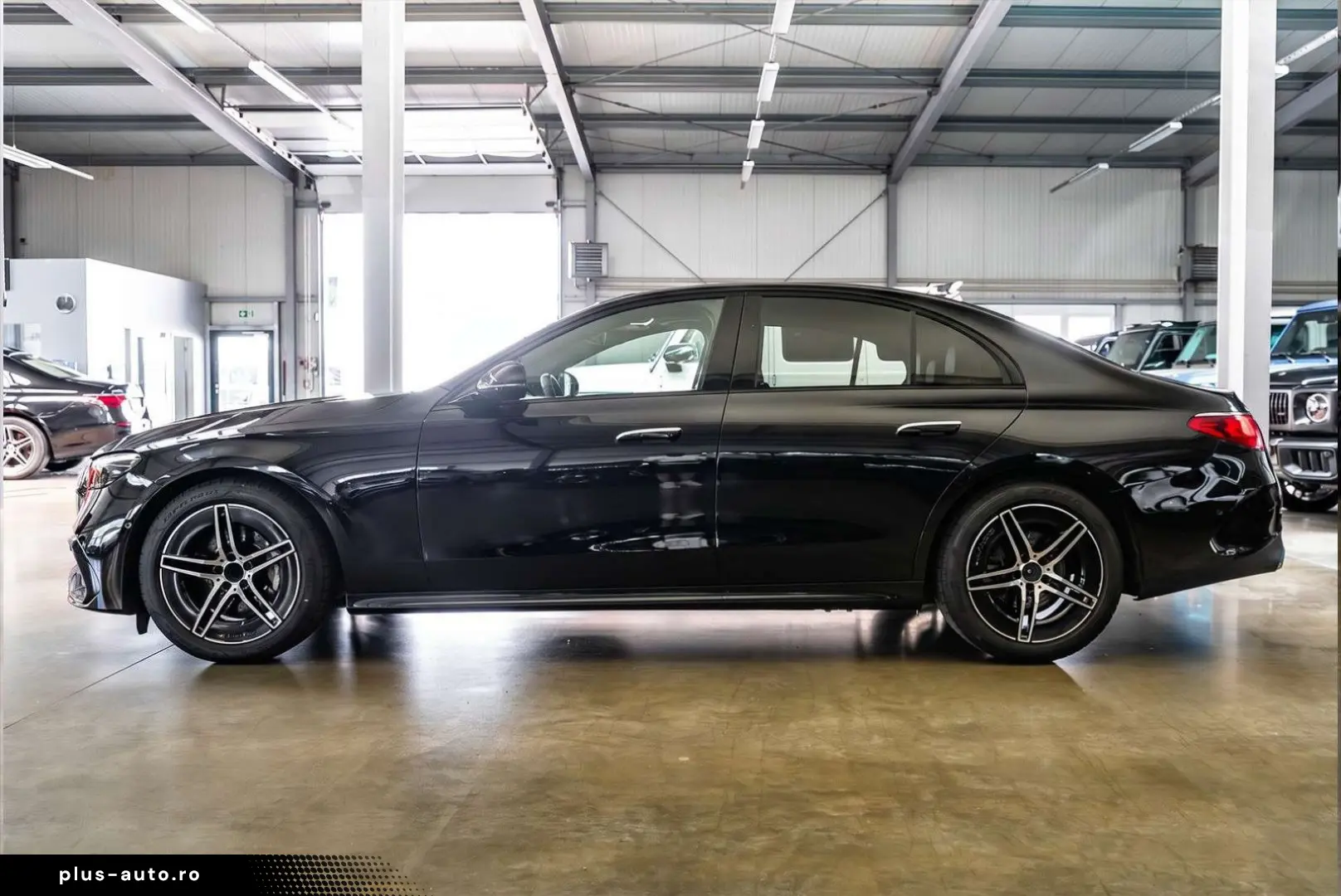 MERCEDES-BENZ E-Class 2025 — imagine 12