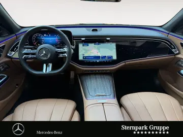 MERCEDES-BENZ E 220 d AMG Pano LEDER Distro SUPER Burmester
