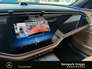 MERCEDES-BENZ E 220 d AMG Pano LEDER Distro SUPER Burmester