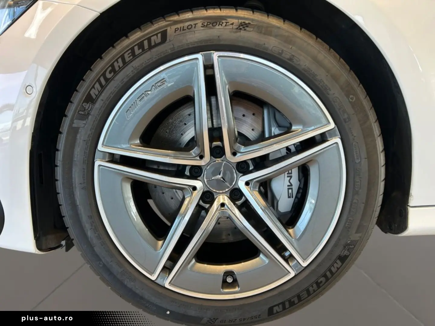MERCEDES-BENZ E-Class 2025 — imagine 7