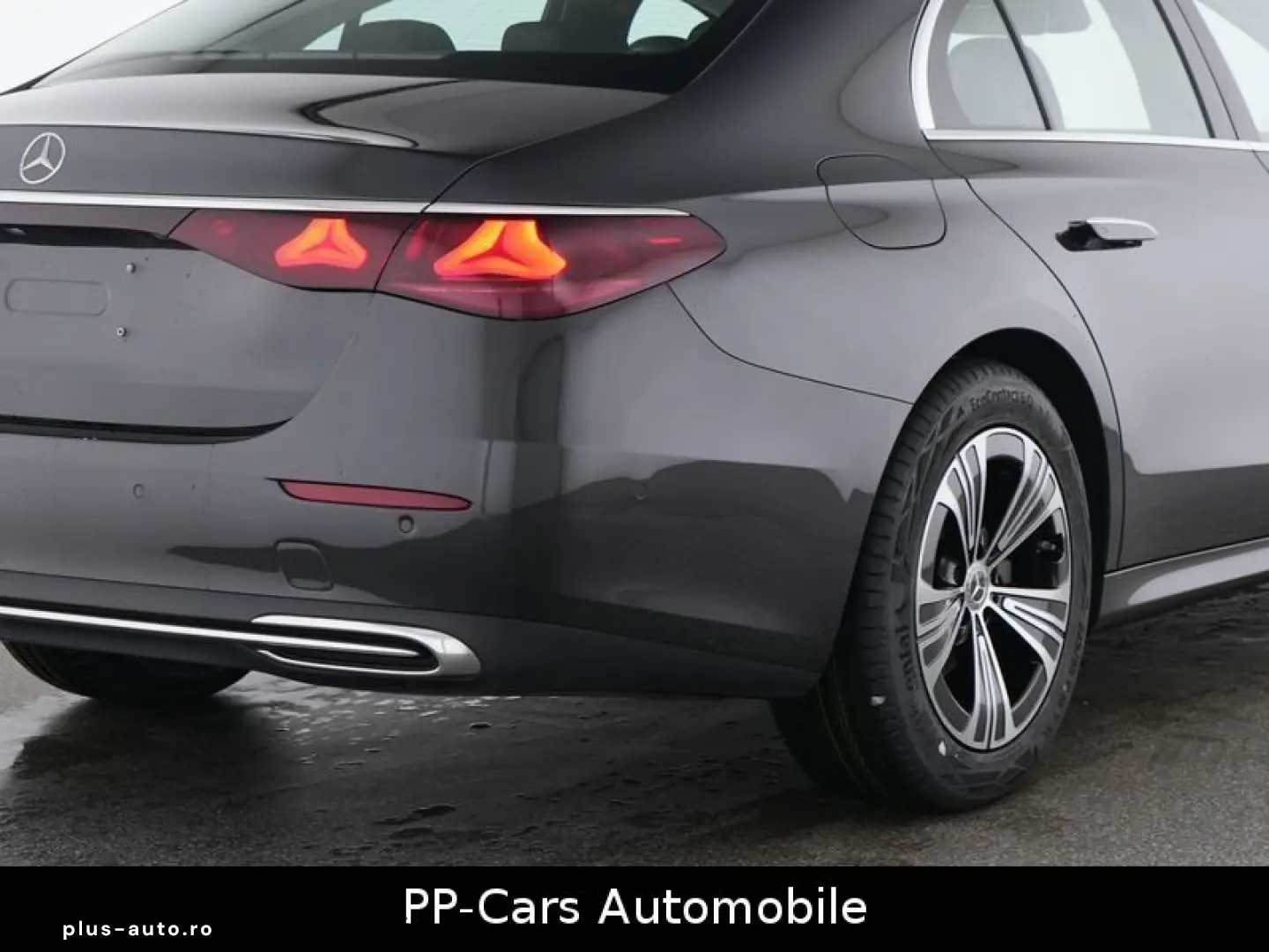 MERCEDES-BENZ E-Class 2025 — imagine 8